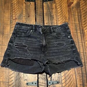 Distressed Black Denim Shorts American Eagle size 2
